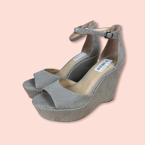 Vince Camuto Leather Wedges Size 10M